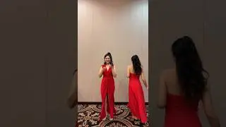 Nothing attracts attention like a red dress 💃🏻