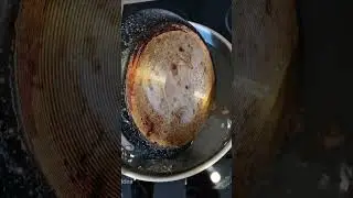 Как почистить сковороду - тестирую  метод из интернета