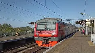 ЭД9Э-0045 сообщением Арск - Албаба отправляется от платформы Атлашкино