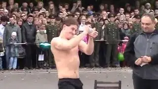 Смоленск, выступление Брюса Хлебникова на пл Ленина.