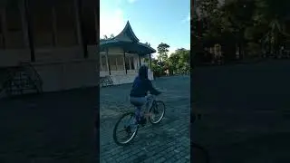 HARUS OLAHRAGA, BIAR SEHAT YA MAMA