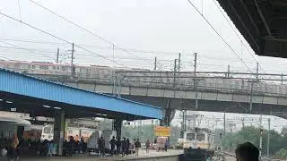 Delhi Metro Train crossing each other on bridge at Anand vihar terminal Delhi  | #shorts #train