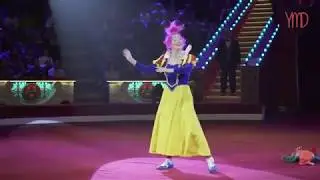 Комическая актриса Оксана 