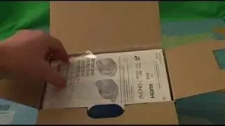 Unboxing a new Panasonic HDC-SD700 (like HDC-TM900, HDC-TM700 and HDC-HS700)