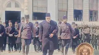 c.1914 - Sultan Mehmet Reşat Sarayın Girişinde [Yapay Zeka İle Renklendirilmiş Versiyon]