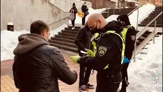 Narkomans vs policija