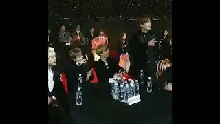 Taehyung knows his worth!😎