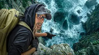 Je visite la falaise des suicides