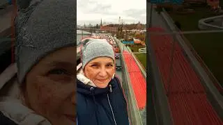 Есть фотки с парящего моста в Москве?