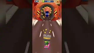 Talking Tom Gold Run 😃 Super Tom Skateboarding #shorts #talkingtom