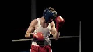 Carlo DaSilva first round TKO in preparation for the 2006 Golden Gloves tournament.