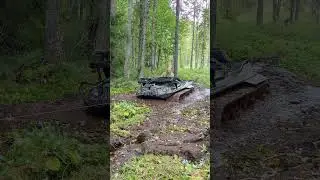 Вытаскиваем Арго #вездеход #техника #болото #арго #природа #лебедка #shorts