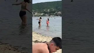 Erdek’te sular soğuk olunca yüzmekten vazgeçtiler