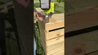 How to Build a DIY Pallet Bar 
