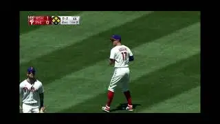 Hoskins over the shoulder catch