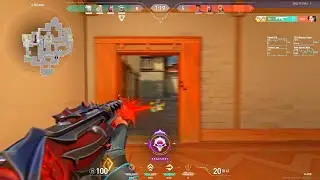 The Champions Karambit gave me AIMBOT...