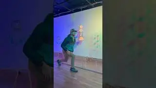 Art displays make me do strange things
