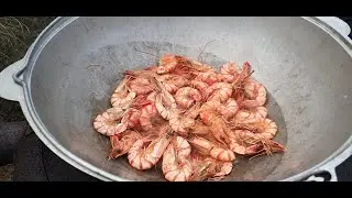 КАЛЬМАРЫ И ДРУГИЕ МОРЕПРОДУКТЫ В КАЗАНЕ НА ОТКРЫТОМ ОГНЕ ,СУПЕР
