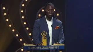 PREISTRÄGER 𝖨𝖭 𝖣𝖤𝖱 𝖪𝖠𝖳𝖤𝖦𝖮𝖱𝖨𝖤 Schauspieler in einer Hauptrolle ist: Eugene Boateng