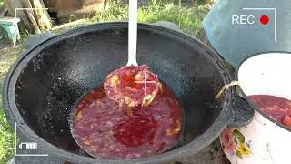 Борщ в казане