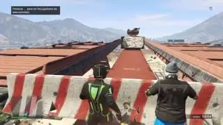 Corre o te atropello jugando con danirep