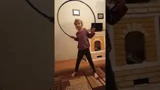Крутим обруч. Мастер класс от Каролины.