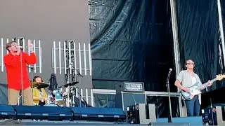Yard Act - Land Of The Blind (Live)