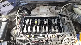 Replacing the valve cover gasket on a Ford Mondeo 3, 2.0 TDCi, 2001-2007. 