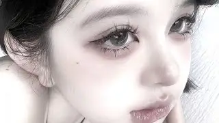 CIRCLED LENSES EFFECT: enhance the appearance of eyes by making them look larger