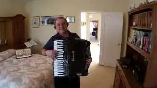 Bella Ciao --- Mario Muschi --- Accordion
