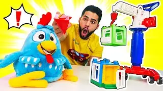 Ciranda-cirandinha ajuda a construir uma casa para Galinha Pintadinha! Vídeo infantil.