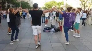Devant la Cathédrale de Barcelone