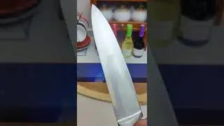 This chef's knife, I would call it the king of value for money 👑