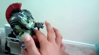 Thor Ragnarok hulk, Loki, and the hot topic Thor Funko Pop.