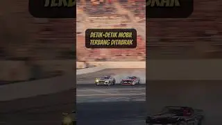 Detik-detik mobil terbang ditabrak