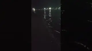 Волны шумят о берег... Е.З.