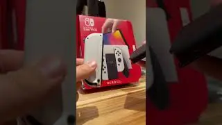 How to remove joy-con controllers from Nintendo Switch OLED