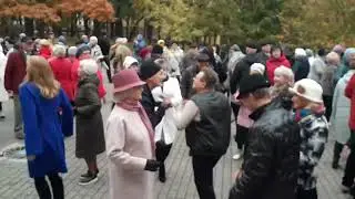 22.10.2023.Синеокая💃🥰💞.Николай Засидкевич. В Гомельском парке