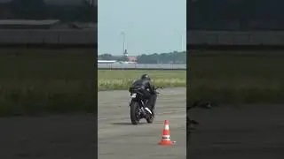 Hear the Roar of the Aprilia RS 50 - Start Up Sound and Acceleration at Drag Race