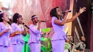 Eze || Naliita jina lako | worshipmedley | ChristineApondi