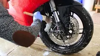 How To Wash & Wax Your Motorcycle! The PROPER Way!