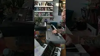 Ballad vibes on KORG TRITON and ROLAND JV-1080 *Retro 80s synthesizer electric piano*