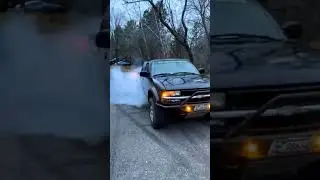 I put a turbo on my 2003 4.3L Vortec S10 5 speed ZR2 4x4 nv3500 hptuners