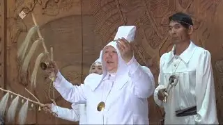 Ыһыаҕы көрсө маастар кылаастар