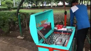 Es Goyang Garut di Monas