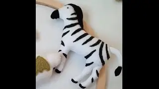 Как красиво раскрасить зебру из фетра/ как раскрасить игрушку из фетра