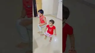 Dono ki exercise ho rhi h 🥰
