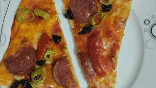 AZ MALZEMELİ PRATİK EV YAPIMI PİZZA TARİFİ🍕