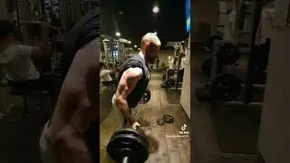 Со мной лучше дружить!