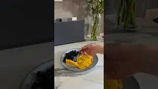 Breakfast time🤫 #shorts #shortvideo #завтрак #яичница #омлет #омлетссыром #omelette #friedegg